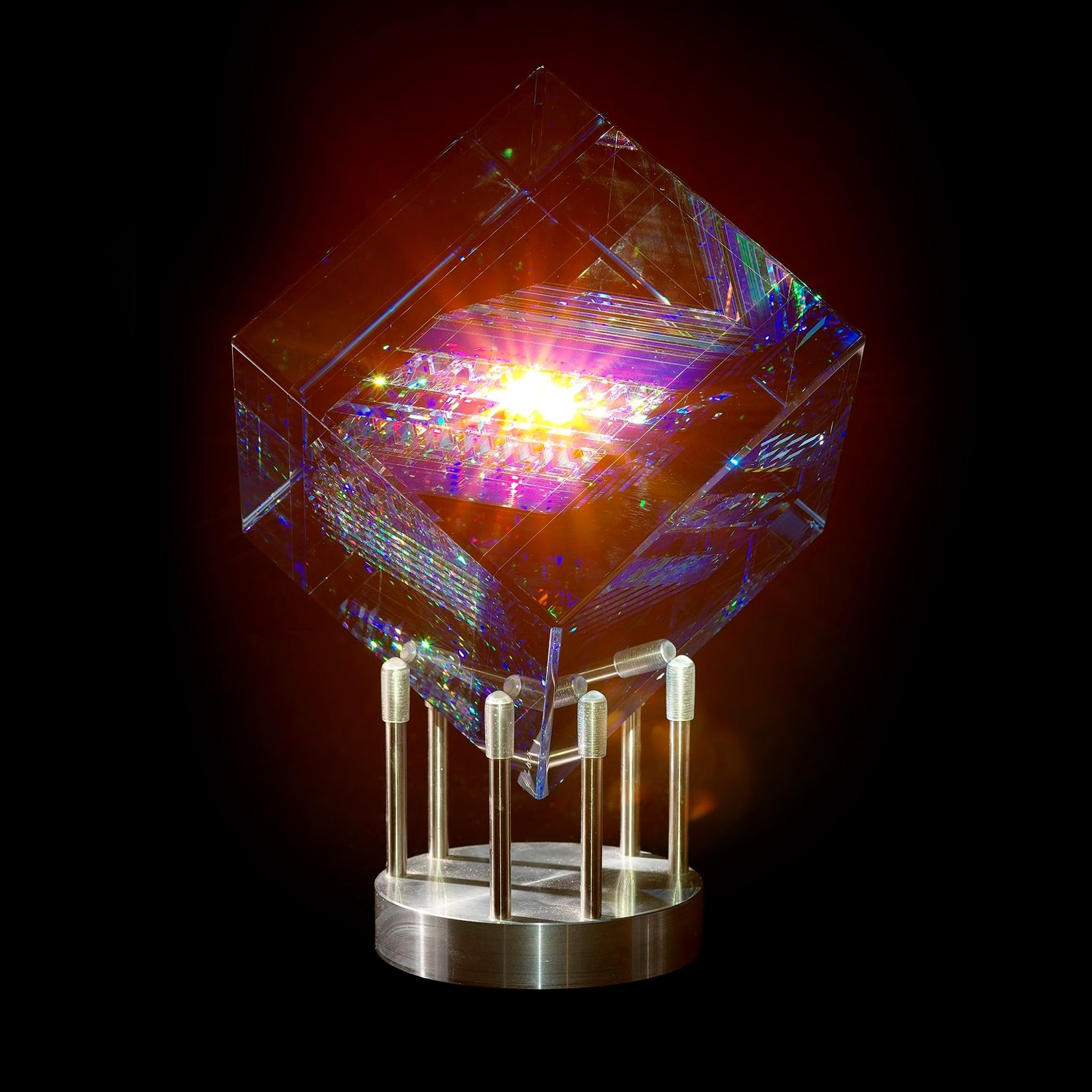 Momi Cube 5